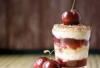 Low-Carb Cherry Cheesecake