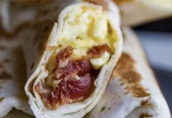Egg White, Cheese and Bacon Breakfast Wrap