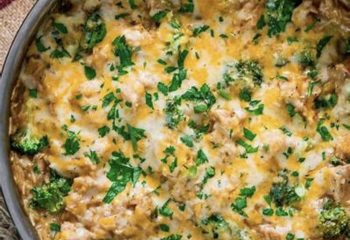 Cheesy Chicken Bake- Low Carb (GF)