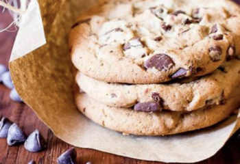 Chocolate Chip Protein Cookie (3 per serving)