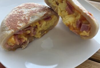 -Ham, Egg and Cheese Protein Pockets (2 Pockets Per Container)