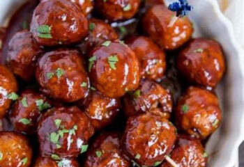 Sweet & Spicy Vegan Meatball Bowl-Vegan (DF)